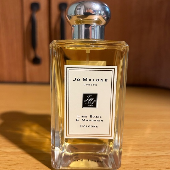 FULL Jo Malone Lime Basil & Mandarin Cologne 3.4 fl oz /100 ml - Picture 5 of 10
